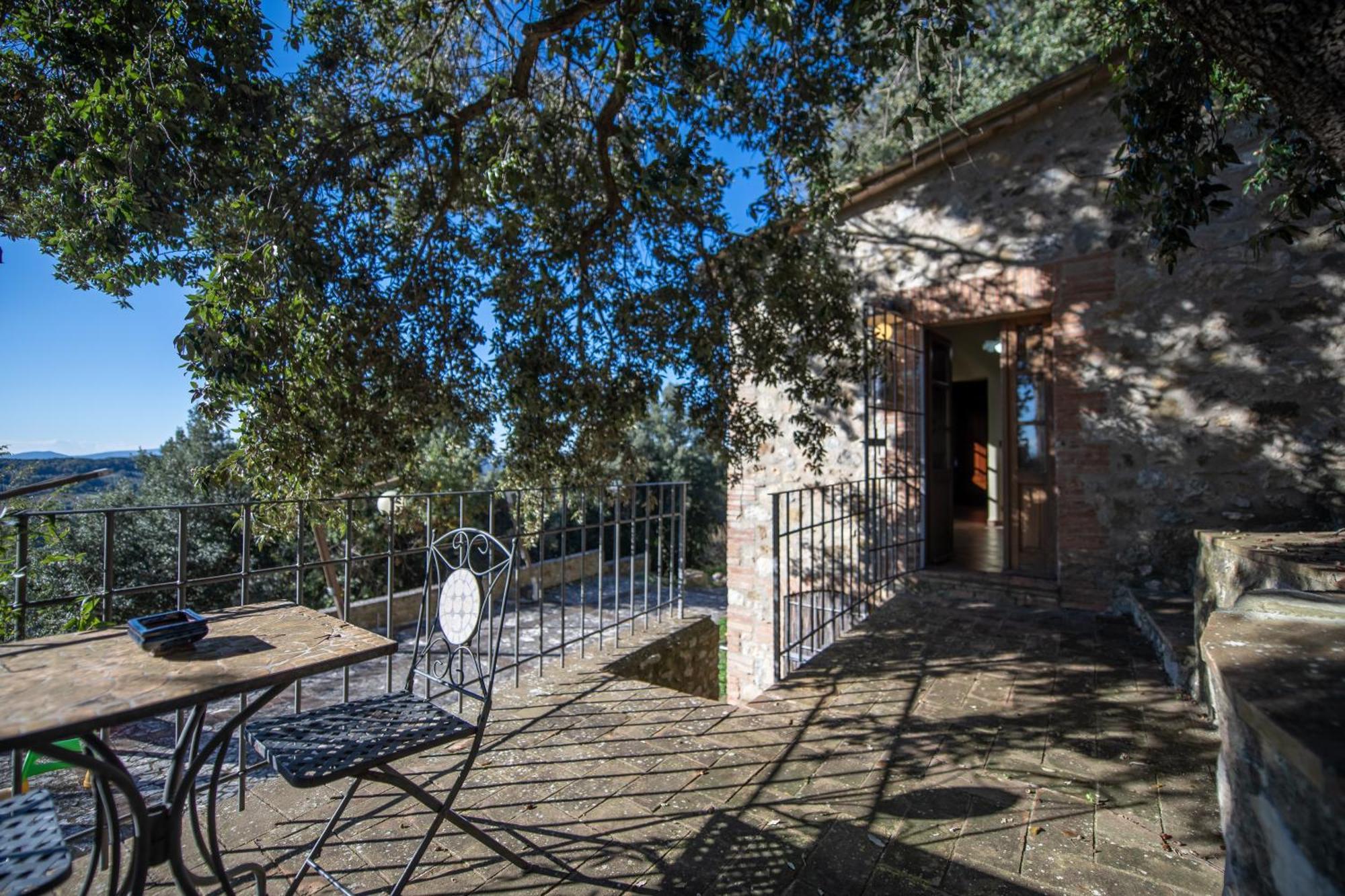 Agriturismo Antico Borgo Montacuto Pari Bilik gambar